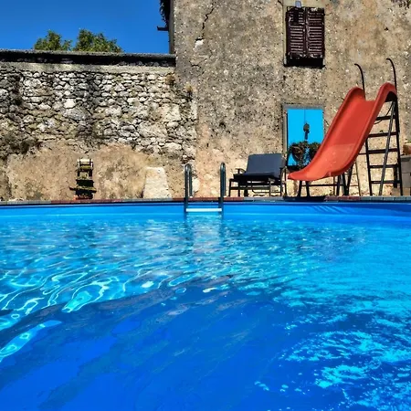 Casa Acqua - Happy *