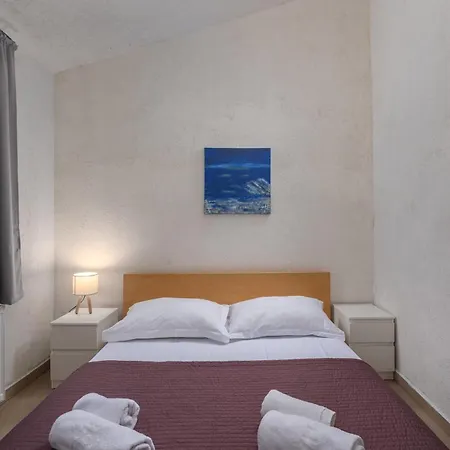 Casa Acqua - Happy *